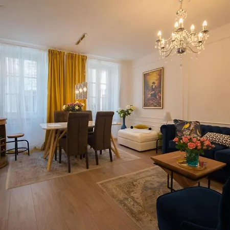 Trixi Maksimijan Appartement