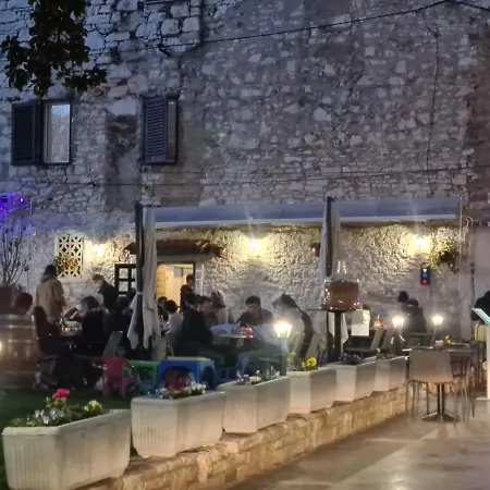 아파트 Trixi Maksimijan