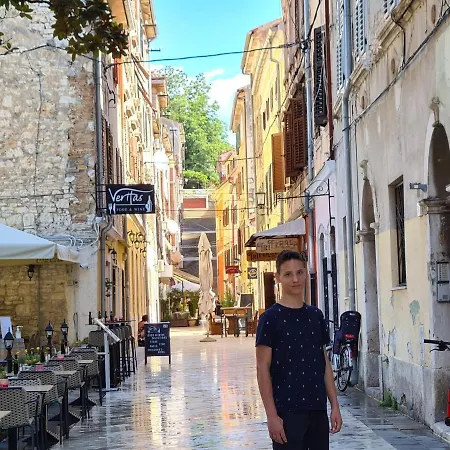 Trixi Maksimijan Apartman *