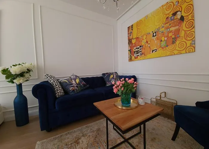 아파트 Trixi Maksimijan 풀라